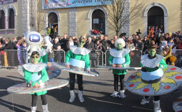 Houston... No Pproblem! We have a party!