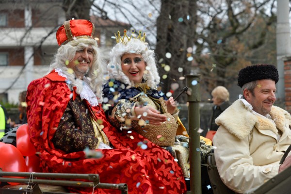 Bret Osvajamsvet e Gaga Nepomaga