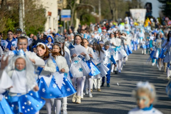 Zapadel je prvi sneg in pobelil sosednji Breg